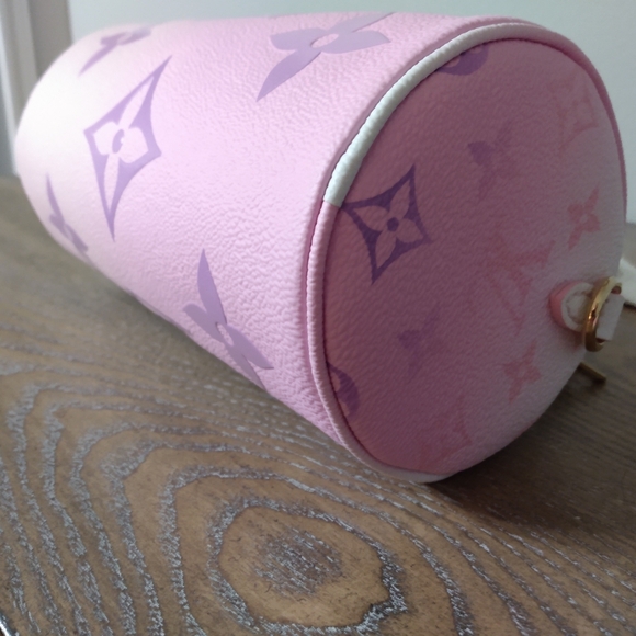 ❌❌SOLD Louis Vuitton Sunrise Pastel Papillon - Picture 2 of 4